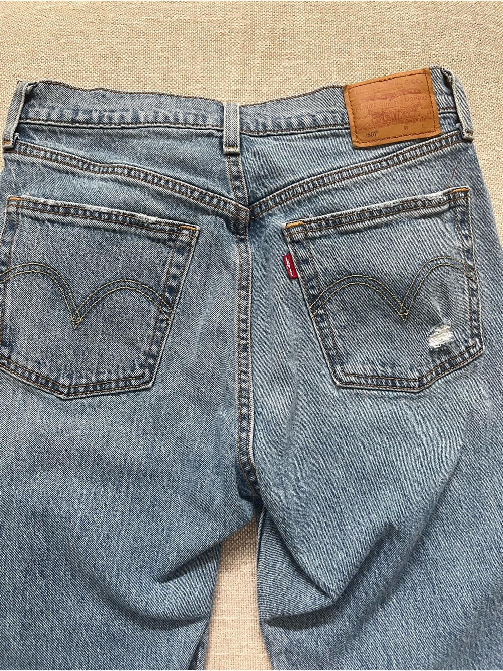 Levi's 501 Women's Light Blue Denim Jeans